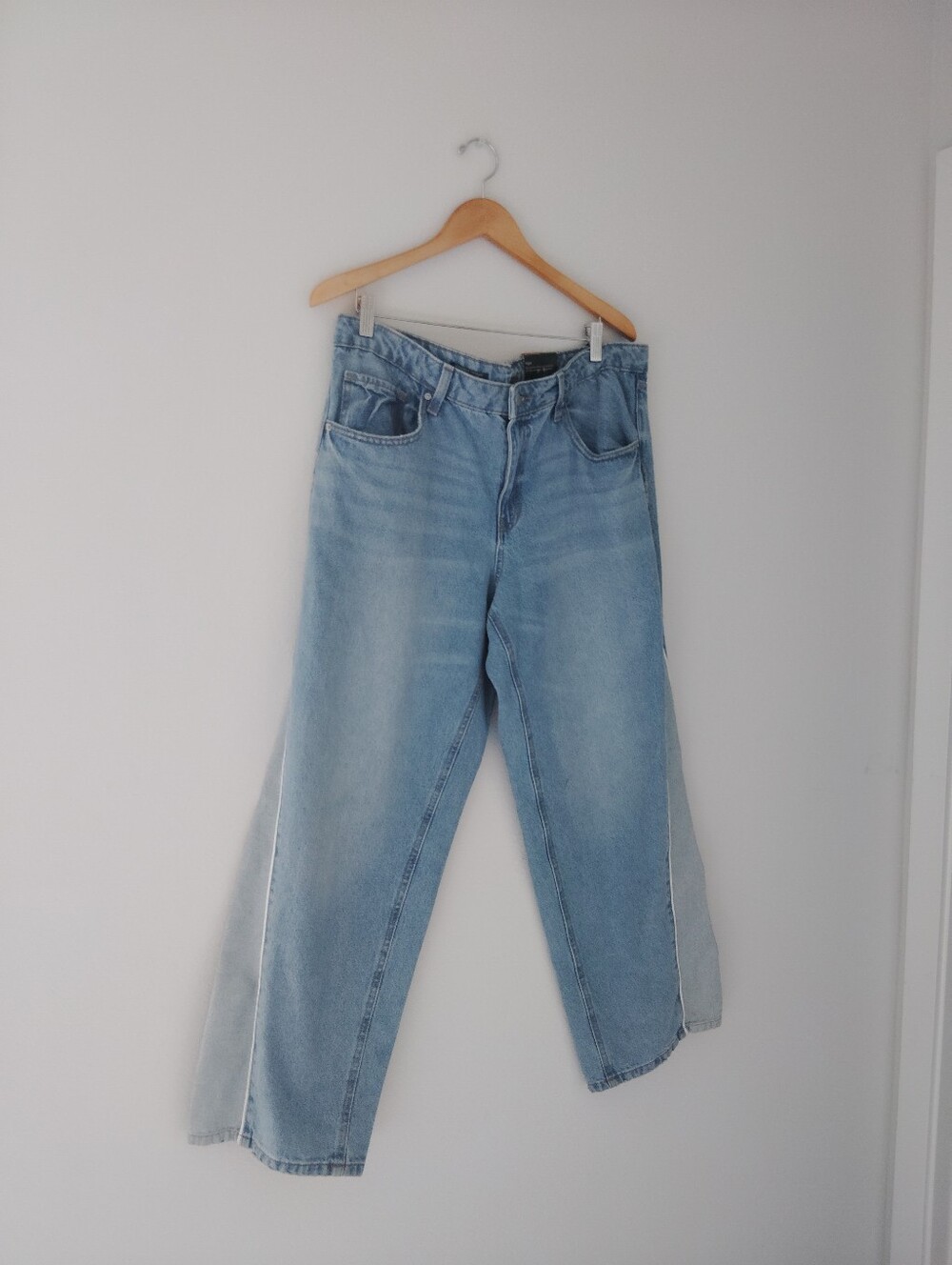 Wild Fable Mid Rise Wide Leg Jeans - Picture 3 of 7